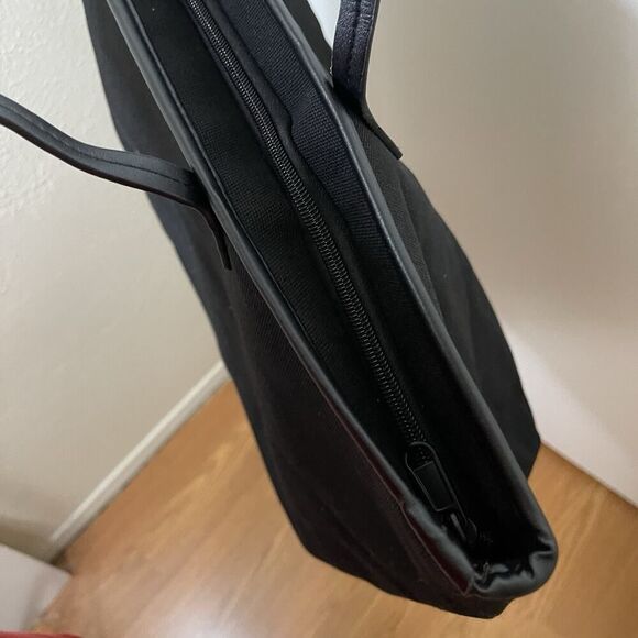 NWOT CLEOBELLA black canvas zip up large tote bag - Picture 5 of 6